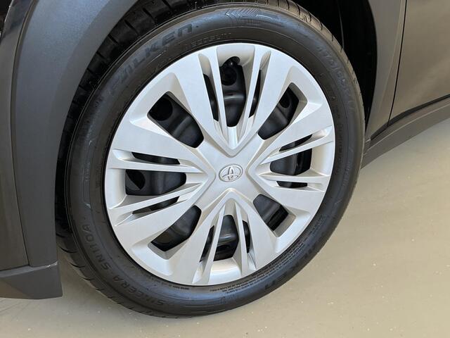 Toyota AYGO X 1.0 VVT-i MT Play