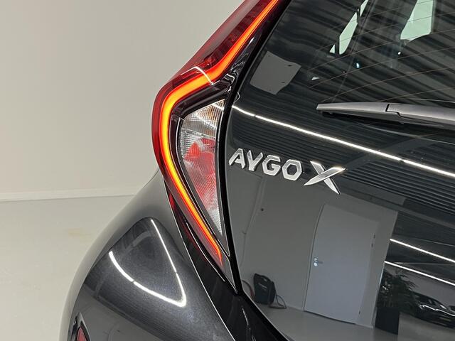 Toyota AYGO X 1.0 VVT-i MT Play