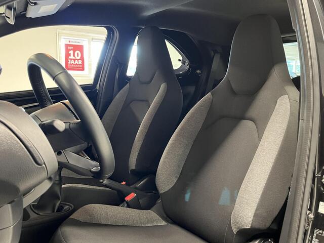 Toyota AYGO X 1.0 VVT-i MT Play