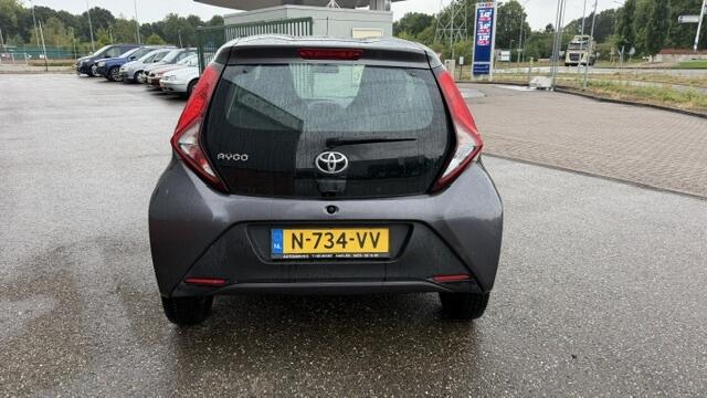 Toyota AYGO 1.0 VVT-i x-fun