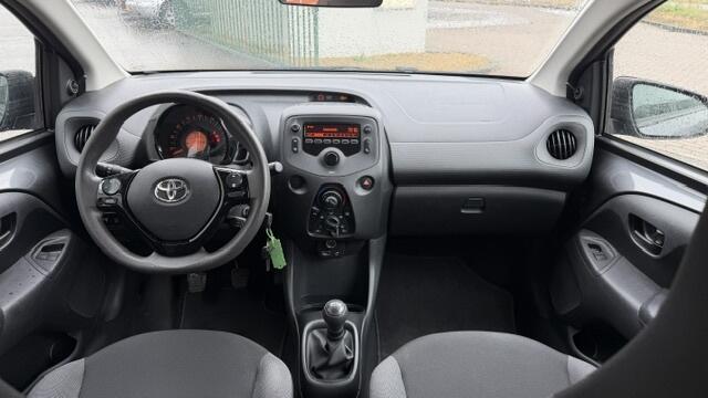 Toyota AYGO 1.0 VVT-i x-fun