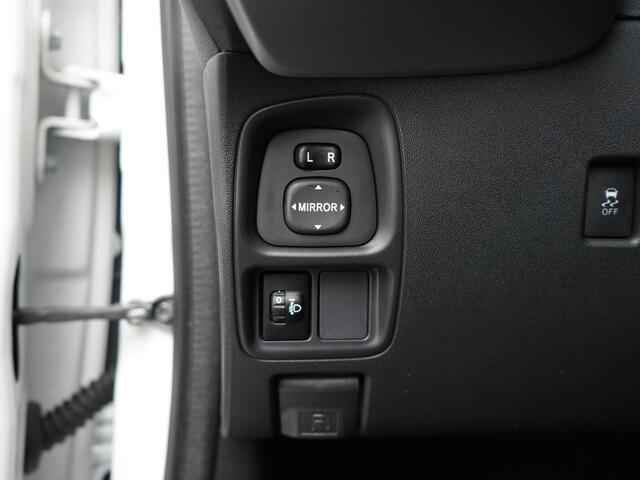 Toyota AYGO 1.0 VVT-i x-play | NL Auto | Dealer Onderhouden | Achteruitrijcamera |