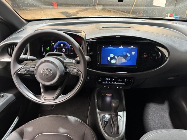 Toyota AYGO X Hybrid 115 Pulse / Camera / Applecarplay/Androidauto / Parkeersensoren V+A / Stoelverwarming /