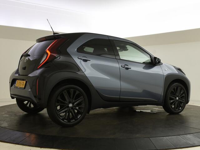 Toyota AYGO X 1.0 VVT-i S-CVT Premium Bi-tone | JBL | Keyless | Stoelverw. |