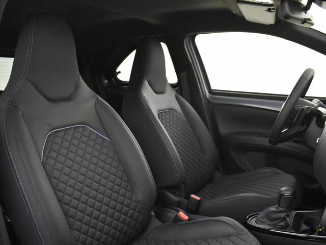 Toyota AYGO X 1.0 VVT-i S-CVT Premium Bi-tone | JBL | Keyless | Stoelverw. |