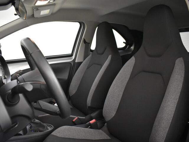 Toyota AYGO X 1.0 VVT-i S-CVT first | Carplay | Adapt. cruise | LMV
