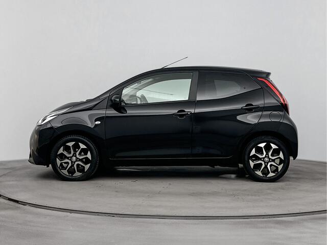 Toyota AYGO 1.0 VVT-i x-joy Automaat | Dealer onderhouden | Climate Control | Apple CarPlay/Android Auto | DAB | Automatische verlichting | Elektrische ramen voor | Elektrisch verstelbare spiegels |