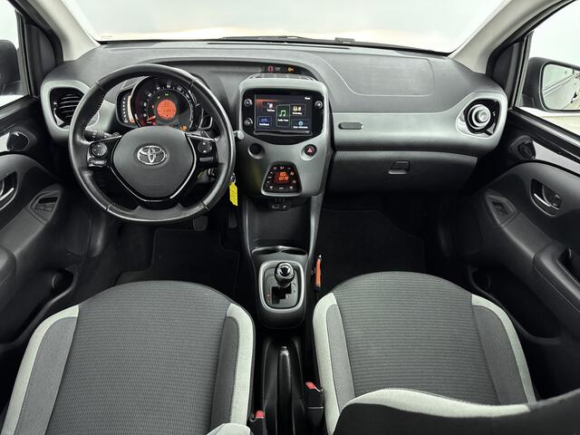 Toyota AYGO 1.0 VVT-i x-joy Automaat | Dealer onderhouden | Climate Control | Apple CarPlay/Android Auto | DAB | Automatische verlichting | Elektrische ramen voor | Elektrisch verstelbare spiegels |