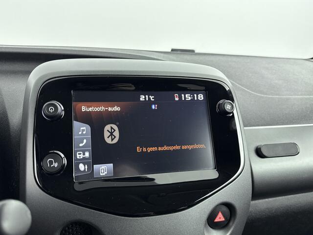 Toyota AYGO 1.0 VVT-i x-joy Automaat | Dealer onderhouden | Climate Control | Apple CarPlay/Android Auto | DAB | Automatische verlichting | Elektrische ramen voor | Elektrisch verstelbare spiegels |