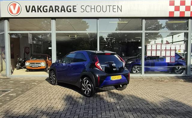 Toyota AYGO X 1.0 VVT-i S-CVT Pulse |Apple|Two Tone|17 inch lm.