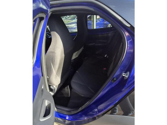 Toyota AYGO X 1.0 VVT-i S-CVT Pulse |Apple|Two Tone|17 inch lm.