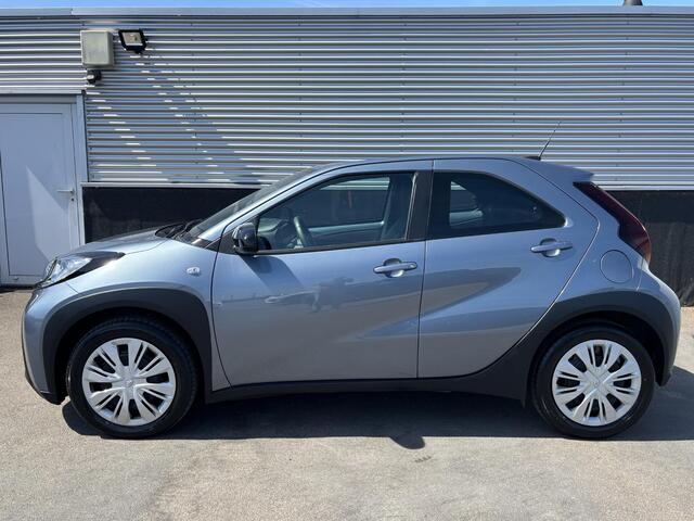 Toyota AYGO X 1.0 VVT-i S-CVT Play Automaat, Apple Carplay en/of Android auto navigatie, Achteruitrijcamera, Adaptieve cruise control, 1e eign. Nieuw geleverd, NL-auto