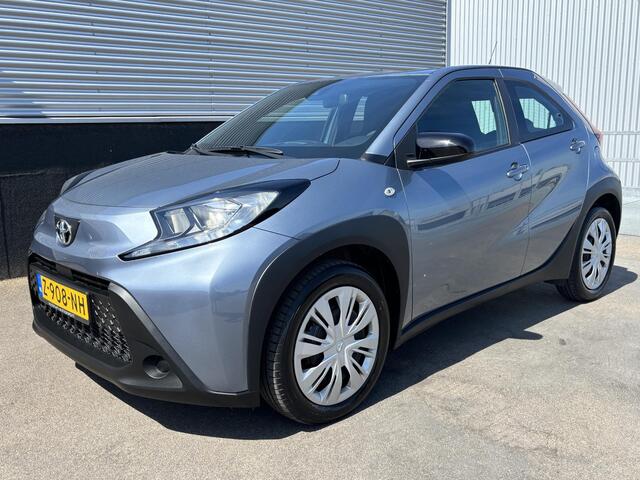 Toyota AYGO X 1.0 VVT-i S-CVT Play Automaat, Apple Carplay en/of Android auto navigatie, Achteruitrijcamera, Adaptieve cruise control, 1e eign. Nieuw geleverd, NL-auto
