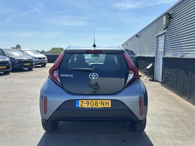 Toyota AYGO X 1.0 VVT-i S-CVT Play Automaat, Apple Carplay en/of Android auto navigatie, Achteruitrijcamera, Adaptieve cruise control, 1e eign. Nieuw geleverd, NL-auto