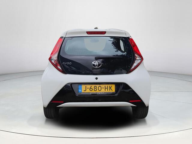 Toyota AYGO 1.0 VVT-i x-play