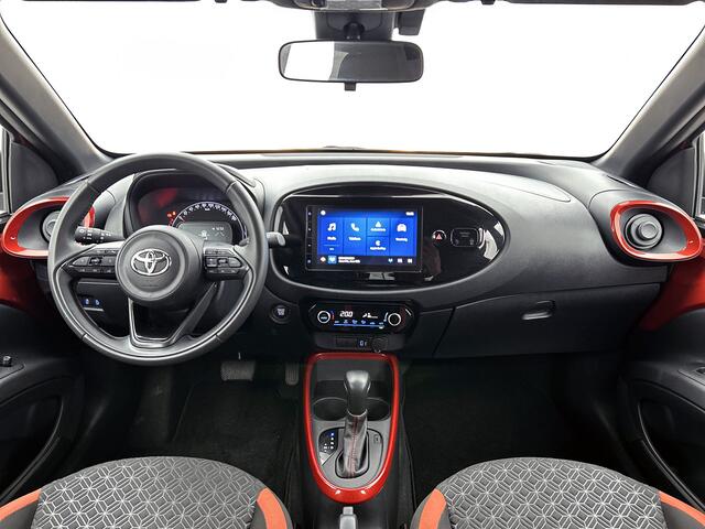 Toyota AYGO X 1.0 VVT-i S-CVT Pulse + | BTW Voertuig | Parkeersensoren voor+achter | Keyless Entry/Start | Climate Control | Cruise Control Adaptive | achteruitrijcamera | Apple CarPlay/Android Auto |