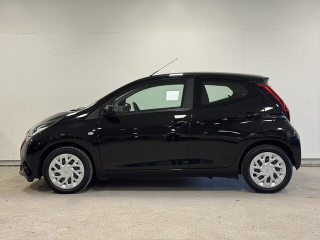 Toyota AYGO 1.0 VVT-i x-play limited