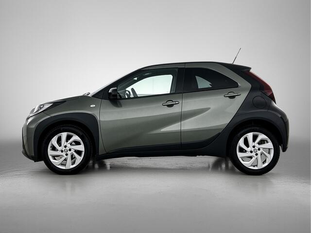 Toyota AYGO X 1.0 VVT-i S-CVT first Limited | Automaat | Stoelverwarming | Airco | Apple CarPlay/Android Auto | Cruise Control Adaptive | Achteruitrijcamera | elektrische Ramen voor | Spiegels elektrisch verstelbaar | Leseman opg 7-8