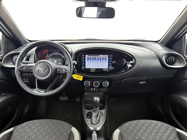 Toyota AYGO X 1.0 VVT-i S-CVT first Limited | Automaat | Stoelverwarming | Airco | Apple CarPlay/Android Auto | Cruise Control Adaptive | Achteruitrijcamera | elektrische Ramen voor | Spiegels elektrisch verstelbaar | Leseman opg 7-8