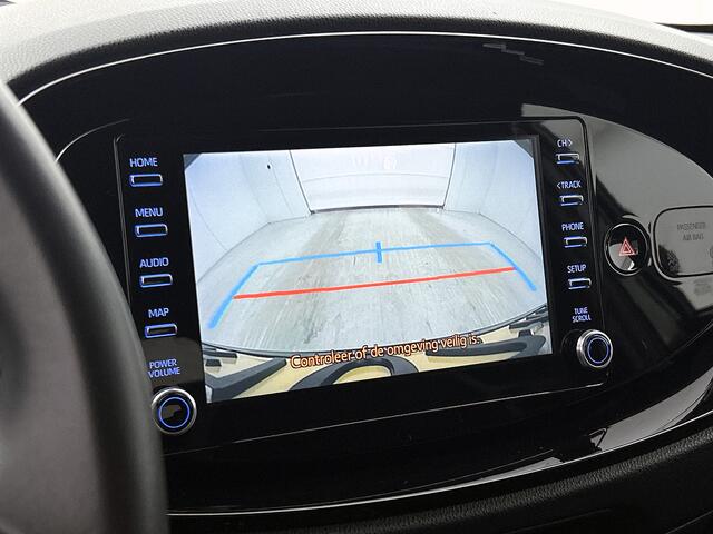 Toyota AYGO X 1.0 VVT-i S-CVT first Limited | Automaat | Stoelverwarming | Airco | Apple CarPlay/Android Auto | Cruise Control Adaptive | Achteruitrijcamera | elektrische Ramen voor | Spiegels elektrisch verstelbaar | Leseman opg 7-8