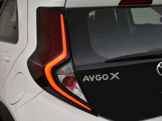 Toyota AYGO X 1.0 VVT-i MT Play | Carplay/AndroidAuto | Camera | Adapt. cruise