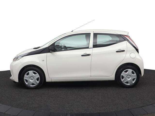 Toyota AYGO 1.0 VVT-i x-fun | Airco | Electrische ramen | Centrale deurvergrendeling |