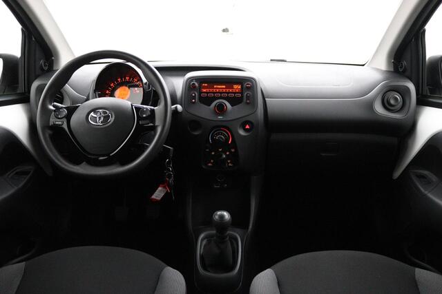 Toyota AYGO 1.0 VVT-i x-fun | Airco | Electrische ramen | Centrale deurvergrendeling |