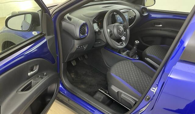 Toyota AYGO X 1.0 VVT-i MT Business Stoelverwarming/Camera/Sportvelgen.