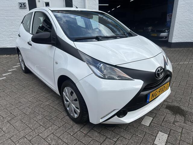 Toyota AYGO 1.0 VVT-i x-now /Nieuwe apk/Airco/All season banden/cruis control