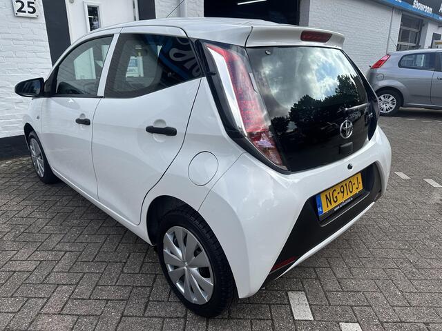 Toyota AYGO 1.0 VVT-i x-now /Nieuwe apk/Airco/All season banden/cruis control