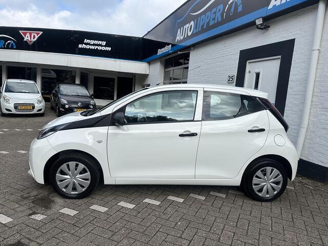 Toyota AYGO 1.0 VVT-i x-now /Nieuwe apk/Airco/All season banden/cruis control