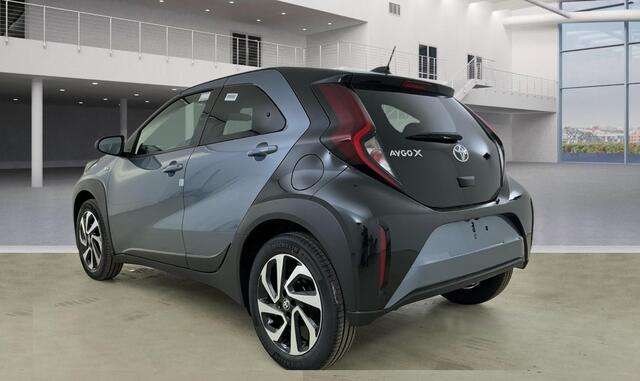 Toyota AYGO X 1.0 VVT-i S-CVT Pulse Automaat/Stoelverwarming/Camera/Sportvelgen