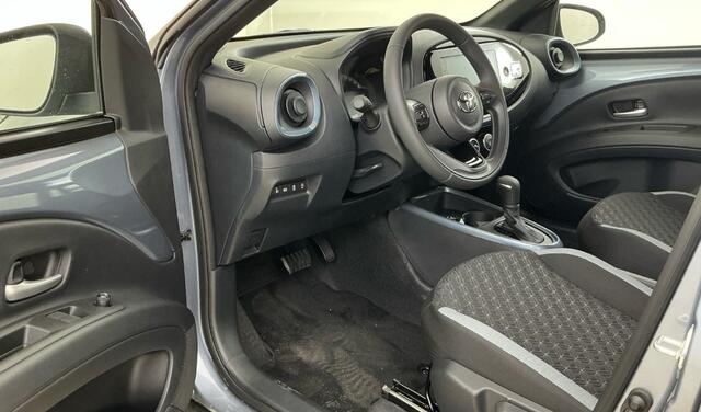 Toyota AYGO X 1.0 VVT-i S-CVT Pulse Automaat/Stoelverwarming/Camera/Sportvelgen
