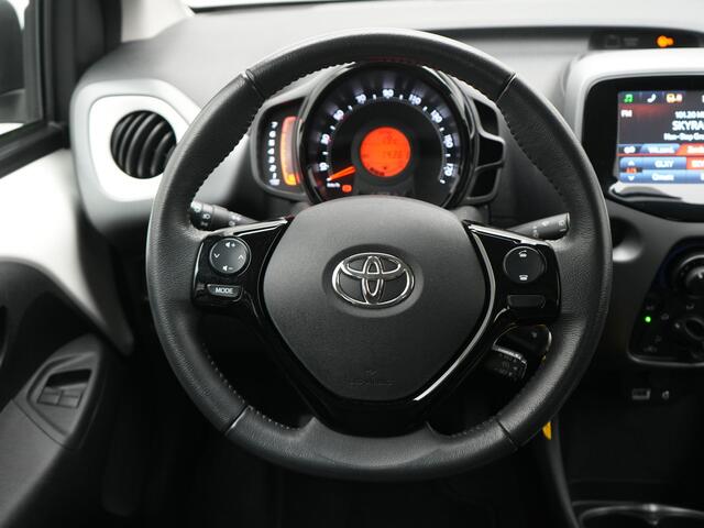 Toyota AYGO 1.0 VVT-i x-play
