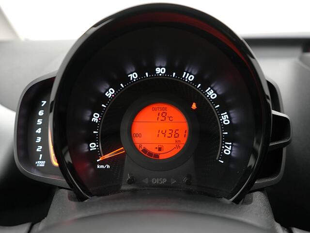 Toyota AYGO 1.0 VVT-i x-play