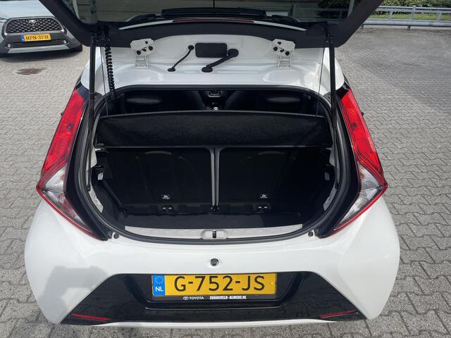 Toyota AYGO 1.0 VVT-i x-cite Airscape
