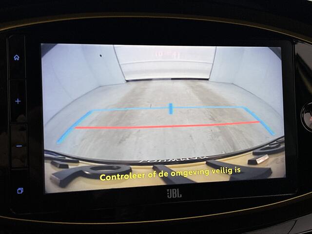 Toyota AYGO X 1.0 VVT-i S-CVT Envy Gold Edition | NIEUW GELEVERD & ONDERHOUDEN | JBL | Groot Scherm | Camera |