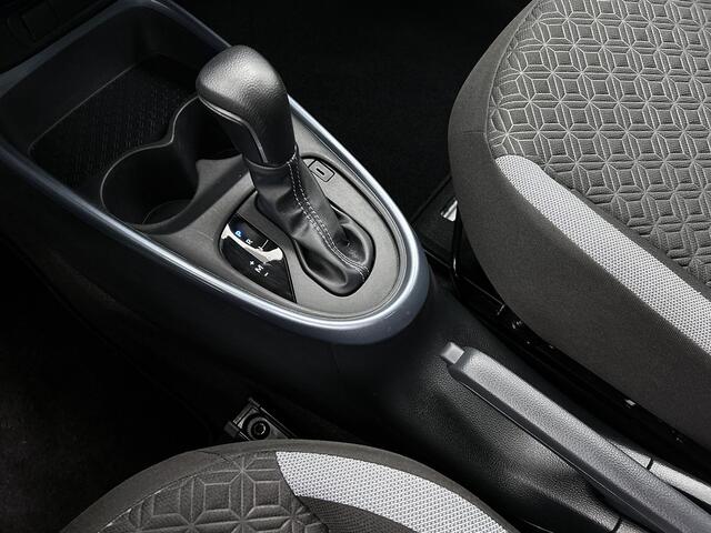 Toyota AYGO X 1.0 VVT-i S-CVT Pulse + | BTW Voertuig | Parkeersensoren voor+achter | Keyless Entry/Start | Climate Control | Cruise Control Adaptive | achteruitrijcamera | Apple CarPlay/Android Auto |