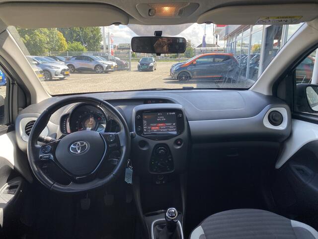 Toyota AYGO 1.0 VVT-i x-play limited Afn. Trekhaak Android Auto Apple Carplay