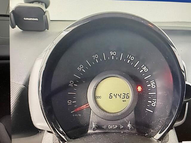 Toyota AYGO 1.0 VVT-i x-fun
