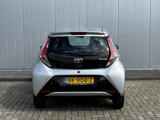 Toyota AYGO 1.0 VVT-i x-play Airco camera Slechts 37178 km