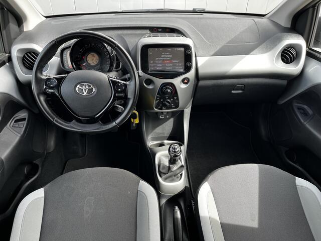 Toyota AYGO 1.0 VVT-i x-play Airco camera Slechts 37178 km