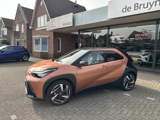 Toyota AYGO X Hybrid 115 envy
