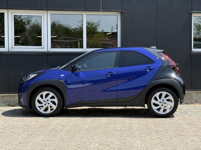 Toyota AYGO X 1.0 VVT-i MT Pulse/StoelVerwarm/LaneAs/17"/TwoTone/Camera/ACC