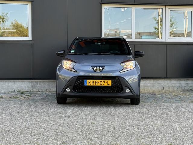 Toyota AYGO X 1.0VVT-i Aut. Teamplayer/Stoelverw/Cruise contr/Lane ass/Apple carpl/