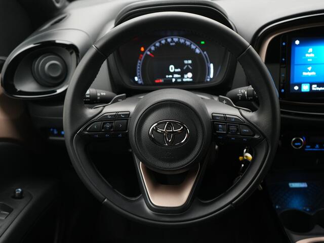 Toyota AYGO X 1.0 VVT-i S-CVT Envy | NL Auto | JBL Audio | Dealer Onderhouden | Achteruitrijcamera |