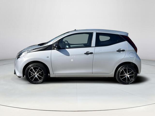 Toyota AYGO 1.0 VVT-i x-fun