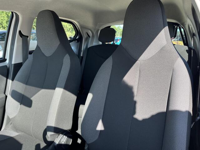 Toyota AYGO 1.0 VVT-i x-fun