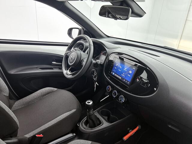 Toyota AYGO X 1.0 VVT-i MT Play | Apple CarPlay / Android Auto (Navigatie) | Camera | Airco |