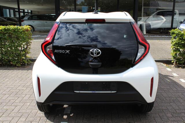 Toyota AYGO X 1.0 VVT-i MT first | Rijklaar | Apple/Android | Stoel-verw. | Adap. Cruise. | DAB+ | Camera | LED